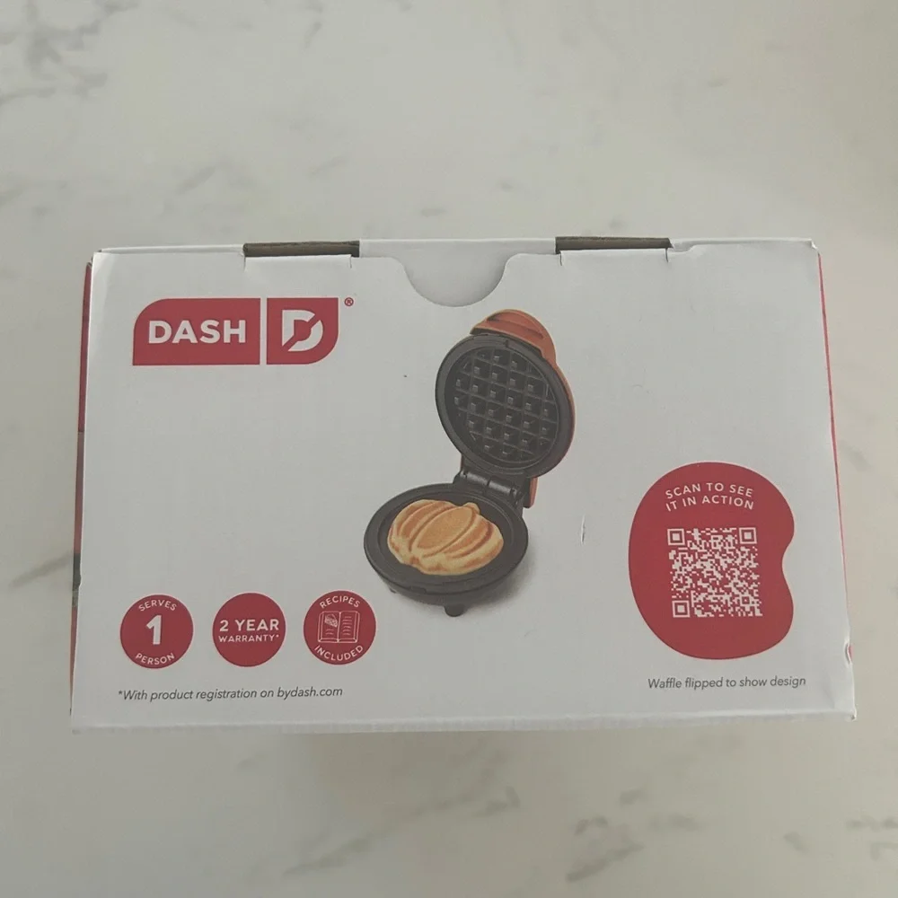 DASH Mini Maker for Individual Waffles, Hash Browns, 4”, Orange Pumpkin- NWT